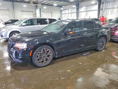 2018 Chrysler 300s