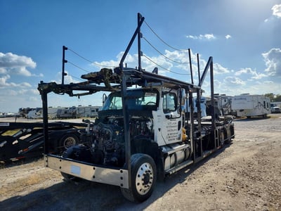 2020 Freightliner 114SD