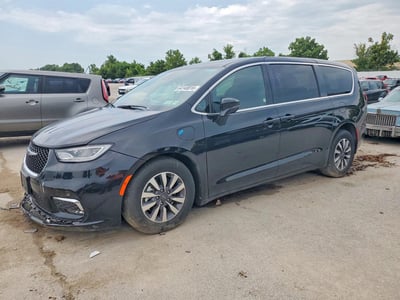 2025 Chrysler Pacifica Hybrid