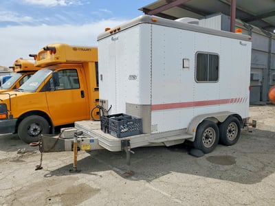 2000 Featherlite Trailers Unknown