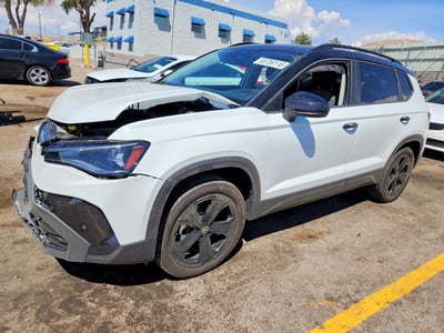 2025 Volkswagen Taos