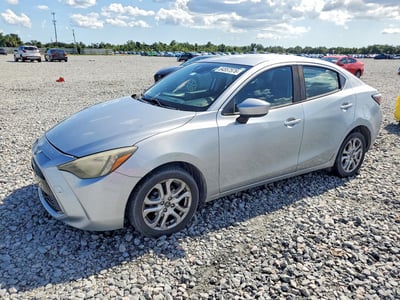 2017 Toyota Yaris