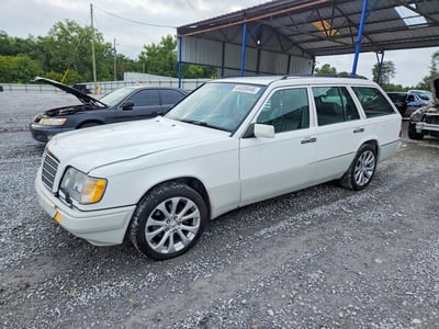 1995 Mercedes-Benz E-Class