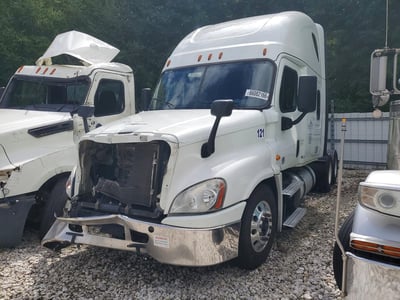 2020 Freightliner Cascadia 125