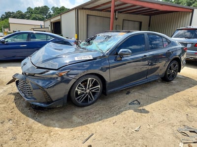 2025 Toyota Camry Hybrid