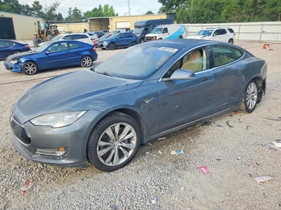 2014 Tesla Model S