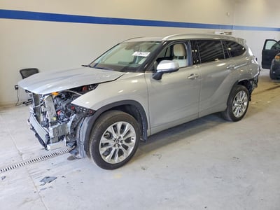 2025 Toyota Highlander Hybrid