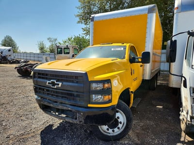2022 GMC GM515