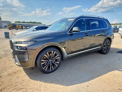 2026 BMW X7