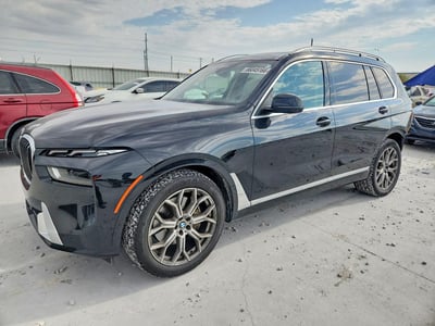 2023 BMW X7