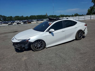 2025 Toyota Camry Hybrid