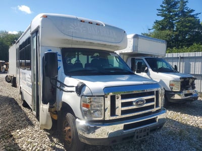 2016 Ford E-350