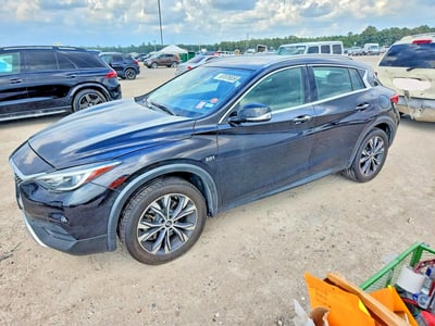 2017 Infiniti QX30