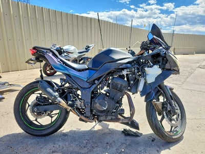 2015 Kawasaki Ex300-a