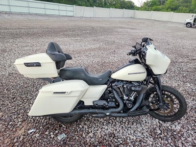 2018 Harley-Davidson FLHXS