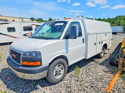 2016 GMC Savana
