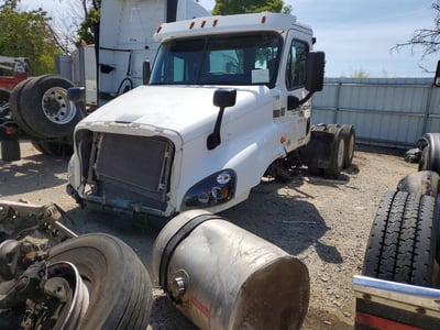 2017 Freightliner Cascadia 125