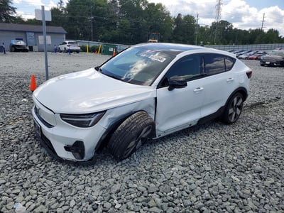 2023 Volvo C40