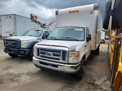 2013 Ford E-450 Super Duty