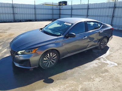 2025 Nissan Altima