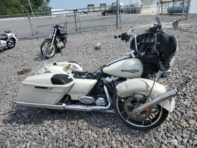 2022 Harley-Davidson FLHX