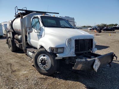 2005 Ford F-750