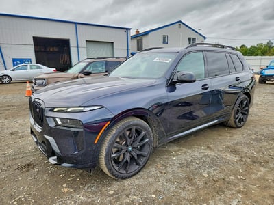 2025 BMW X7