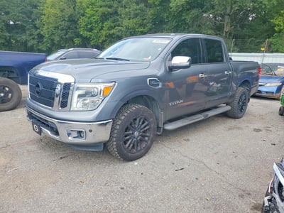 2017 Nissan Titan