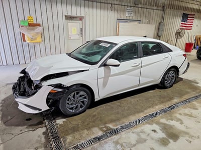 2025 Hyundai Elantra Hybrid