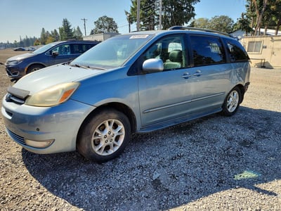 2004 Toyota Sienna