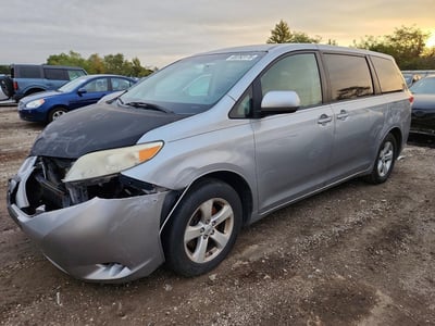 2012 Toyota Sienna