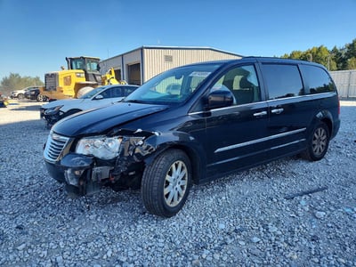 2016 Chrysler Town & Country