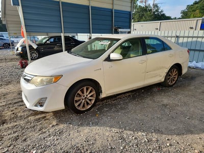 2014 Toyota Camry Hybrid