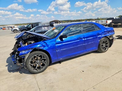 2019 Chrysler 300