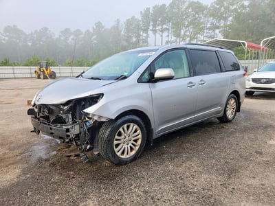 2014 Toyota Sienna