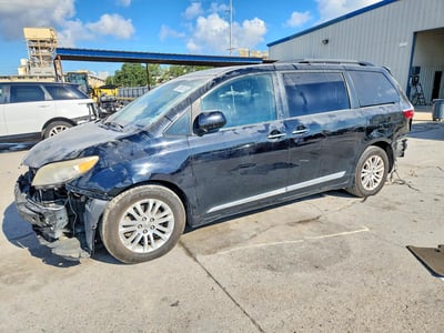 2016 Toyota Sienna