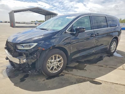 2026 Chrysler Pacifica