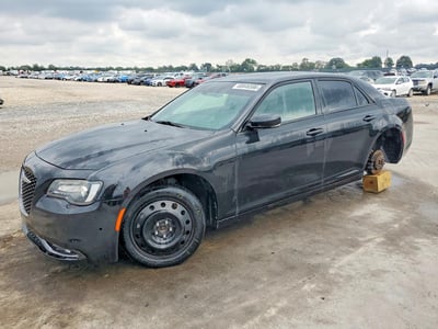 2015 Chrysler 300s