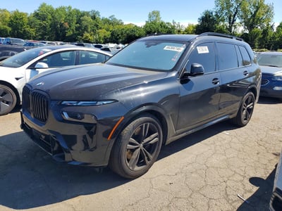 2025 BMW X7