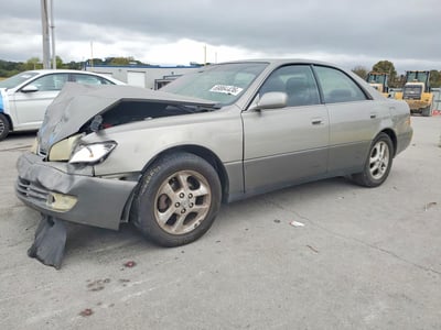 2000 Lexus ES 300