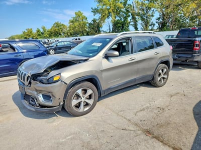 2019 Chrysler Cherokee