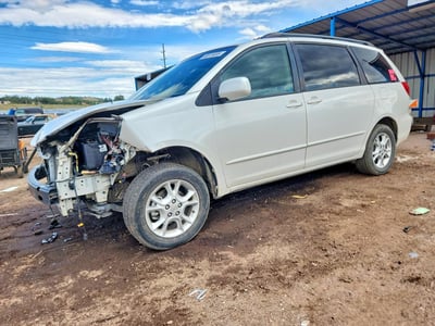 2004 Toyota Sienna