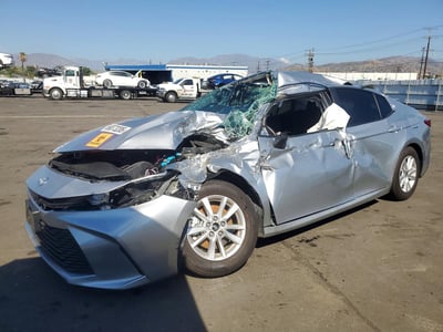 2025 Toyota Camry Hybrid