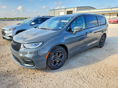 2022 Chrysler Pacifica