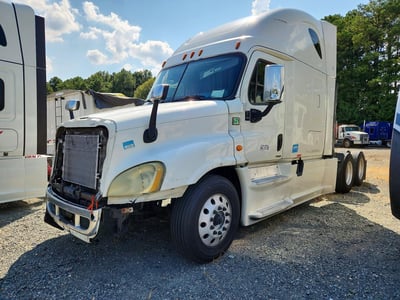 2016 Freightliner Cascadia 125