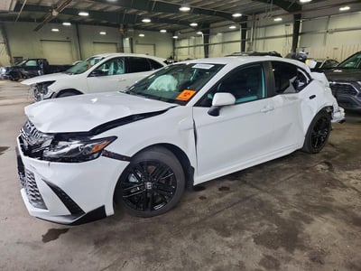 2025 Toyota Camry Hybrid