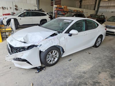 2025 Toyota Camry Hybrid