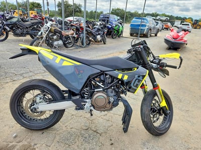 2023 Husqvarna 701 Supermoto