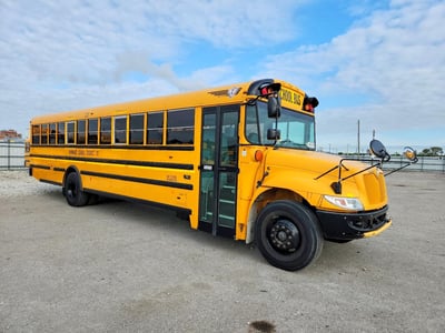 2022 IC Bus PB105