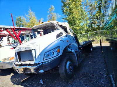 2027 Hino L6